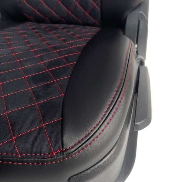 Чехлы Алькантара на Nissan Almera G11-G15 2013-2018 г.в. Чехлы Алькантара на Nissan Almera G11-G15 2013-2018 г.в.