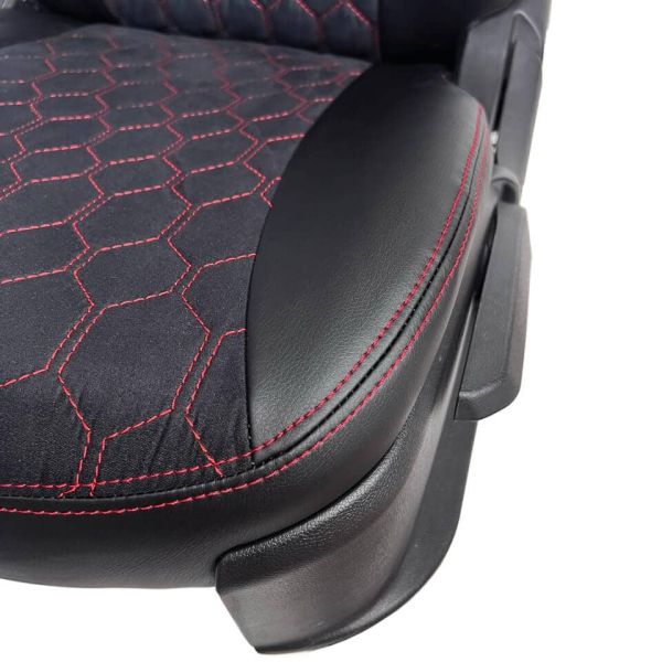 Чехлы Алькантара на Nissan Almera G11-G15 2013-2018 г.в. Чехлы Алькантара на Nissan Almera G11-G15 2013-2018 г.в.